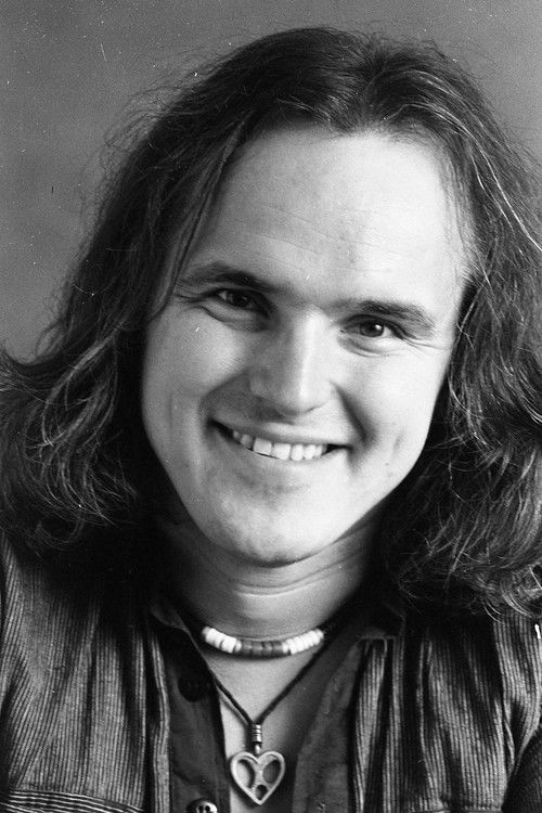 Károly Frenreisz as 