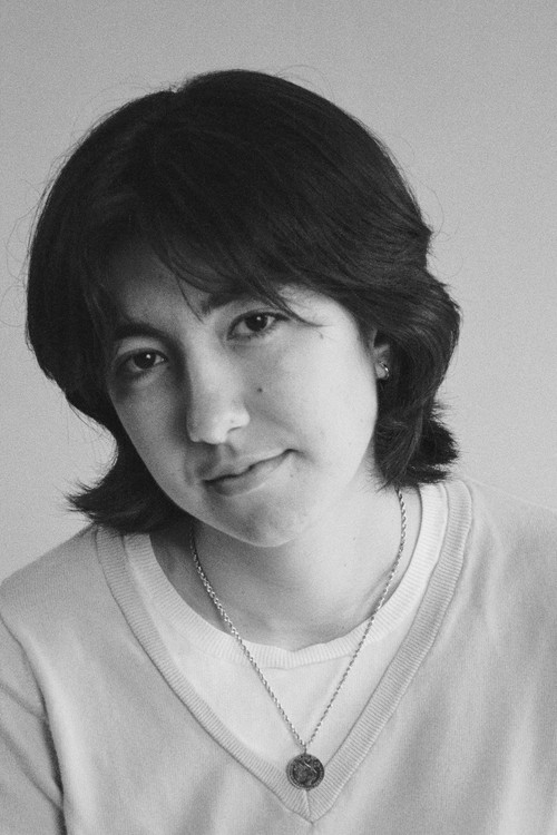 Chloe Rahal as Karina