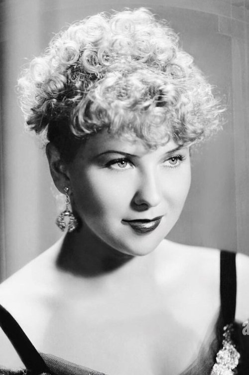 Barbara Barondess as Maxim Girl (uncredited)