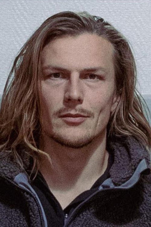 Robbert Bleij as Simon Valk jr. (35 years)