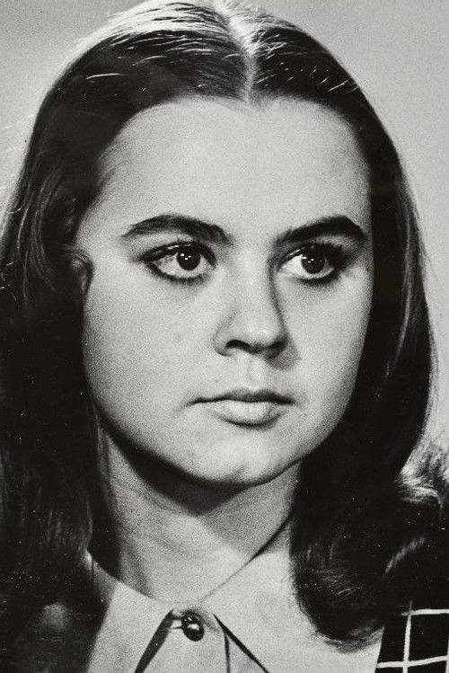 Katarina-Ene Allikvee as Don Ottavio's Maid