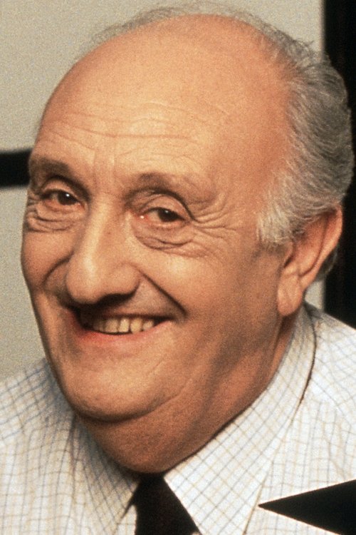 Pierre Tchernia as Guissauguet - le client