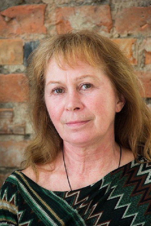 Elena Lozhkina as Mama Nini i Galini