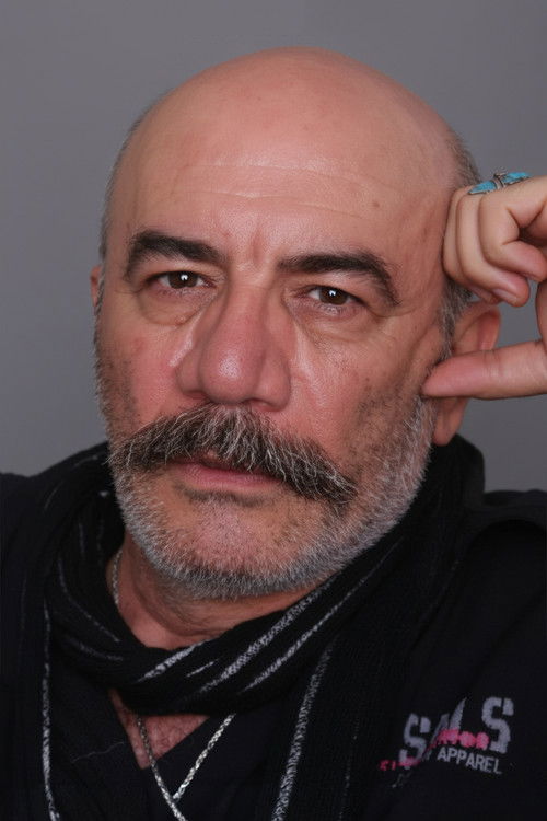 Hasan Karcı as Korkuluk Ejder