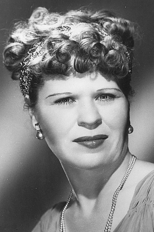 Babe London as Heavyset Ball-throw Target