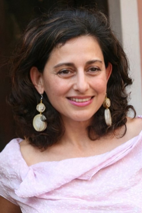 Avantika Akerkar as Miss Prasad