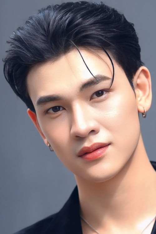 Somchai Charoensuk as Shine