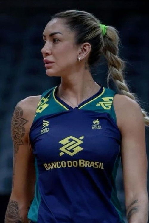 Thaísa Daher de Menezes profile photo