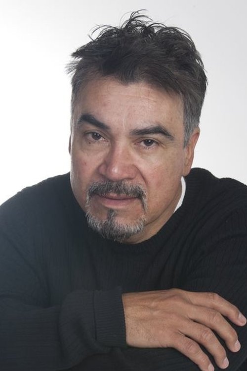 Carlos Palomino as Detective Hernandez
