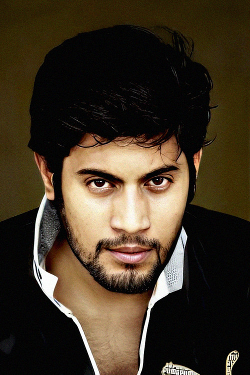 Akil Santhosh as Mugilan