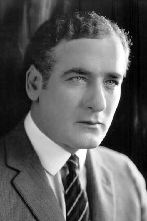 Tom Santschi as Clive Standish