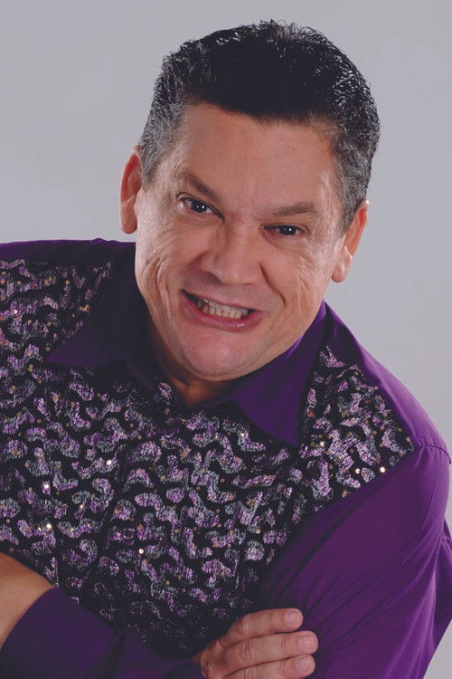 Lailtinho Brega as Chico Esponja