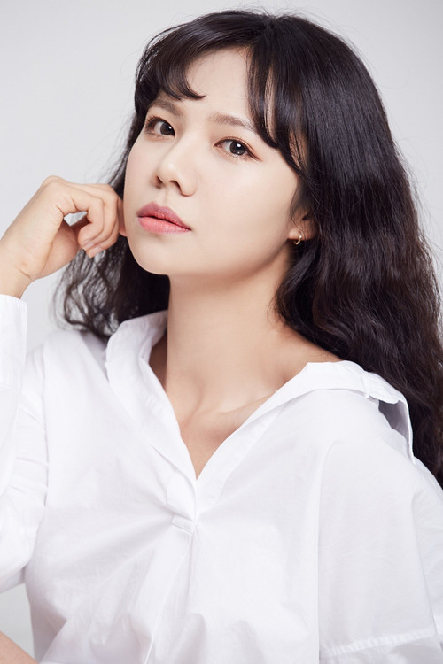Lee Jin-joo as Jin-joo