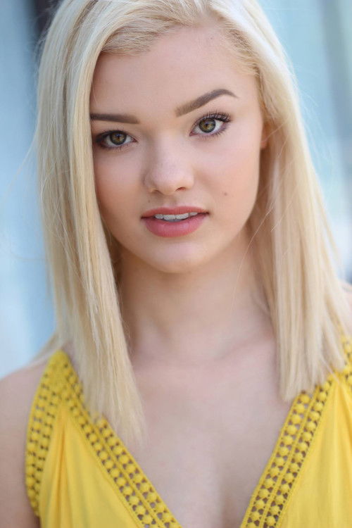 Cameryn Zupon as Erin