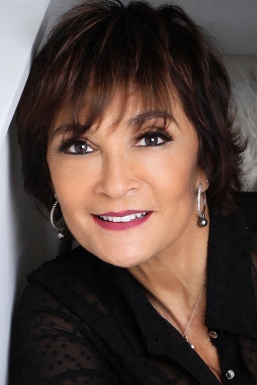 Sara Contreras as Newscaster