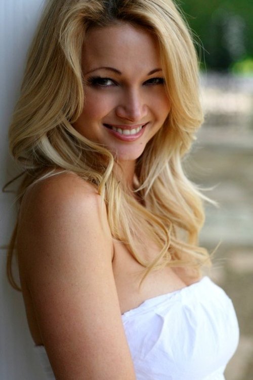 Rosalie Michaels as Kitty