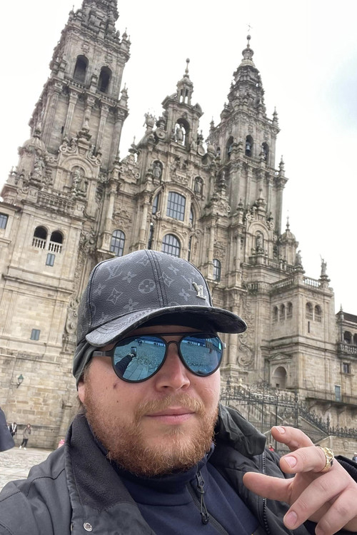 Jamal Abraham De Palma as Il Colombiano