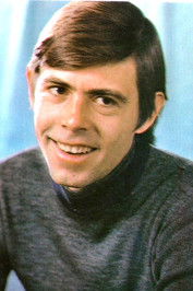 Andrei Prachenko as counselor Yura