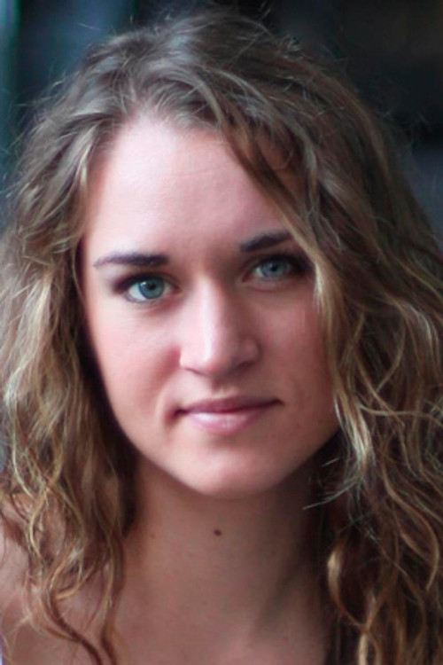 Kelly Ann Dunn as Eve