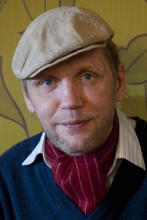 Marko Mägi as Junkie 2