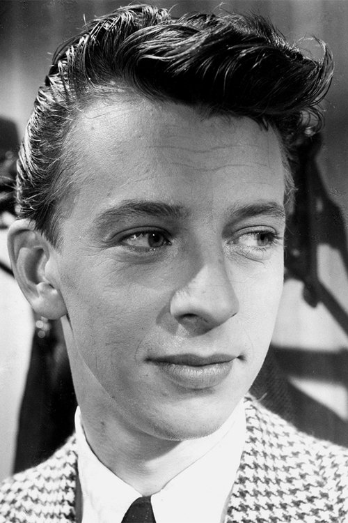 Arne Ragneborn as Man at Library