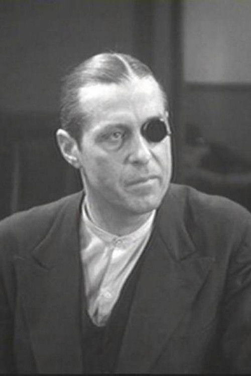 Georges Koudria as Carl Andersen, le frère d'Else, joaillier