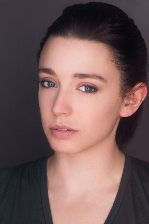 Laura Kiser as Carly (segment "Gotz")