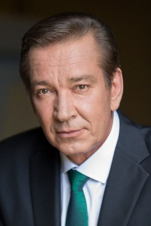 Aleksandr Averkov as Piotr Konstantinovich