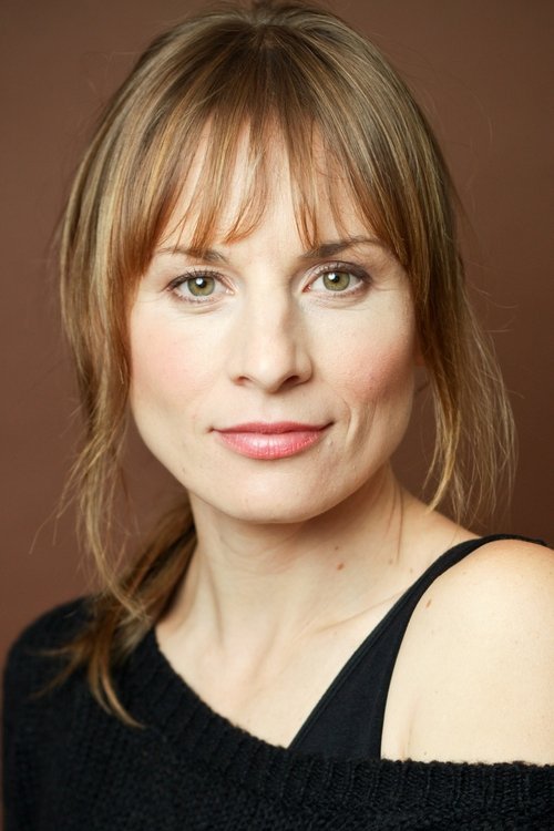 Joanne Boland as Zoe Moscatel