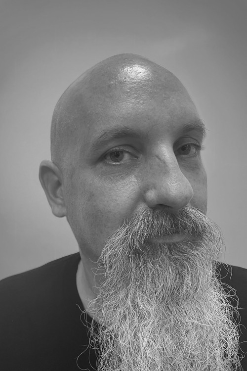 Christopher LaRoche as Mr. Lee Carrow