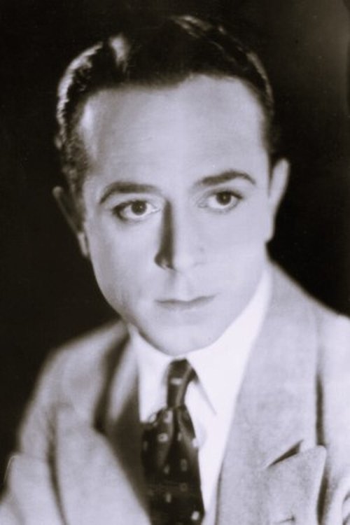 Harland Tucker as General McAndrew