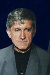 Mircea Diaconu as Drăgan Niță