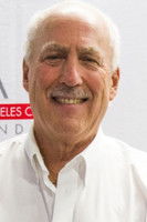 Steve Markoff as Niagara Falls Tour Guide