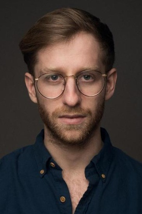 Theo Maltz as Travis