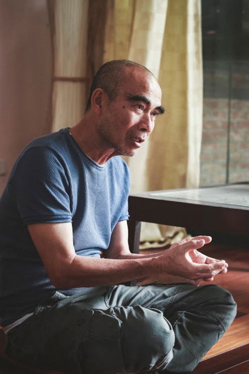 Lưu Trọng Ninh as Mr. Van