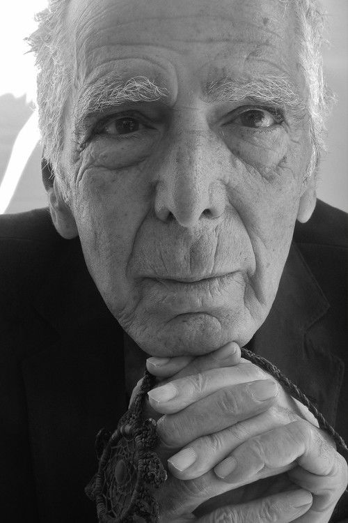 Alvaro Calderón Sr. as Don Aurelio