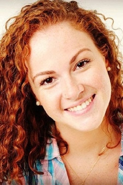 Beatriz Botelho as Kiki