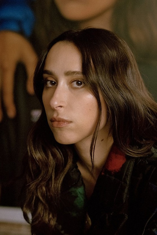 Chloe Wise profile photo