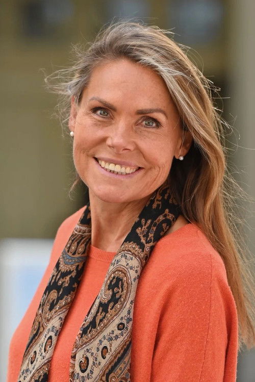 Kia Naumer as Angry Teacher (voice)