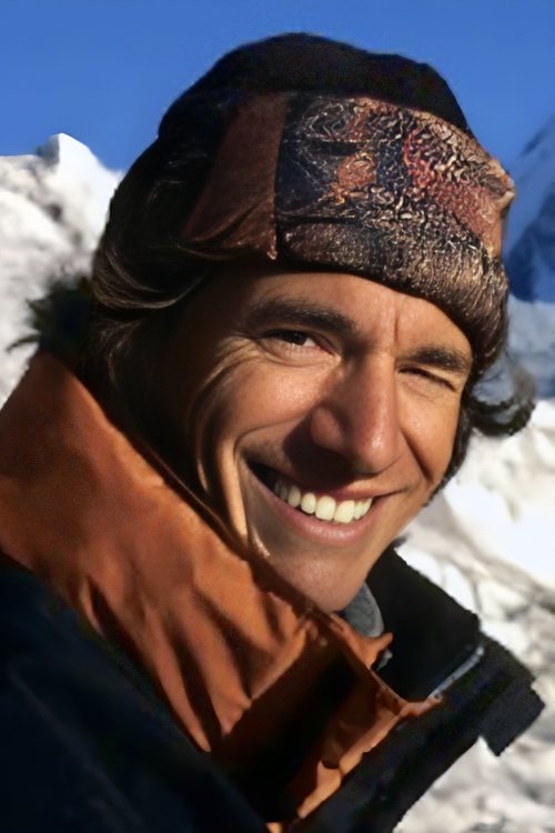 Jean Afanassieff as Guide de Haute-Montagne