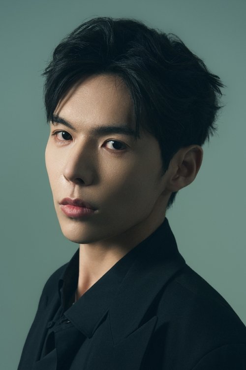 Leslie Li as Zongzheng Huai'en