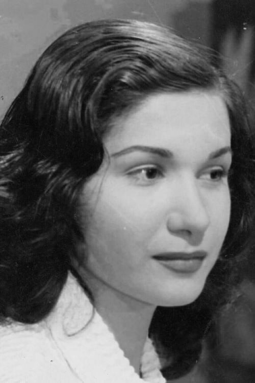 Kariman as Nahed Shawky