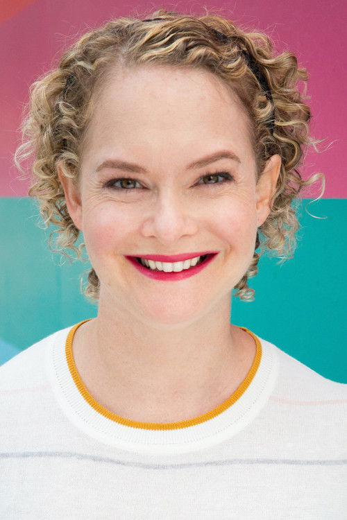 Kelly Klein as Yvette