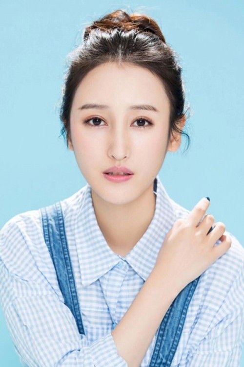 杨舒涵 as Jia Ting Ting