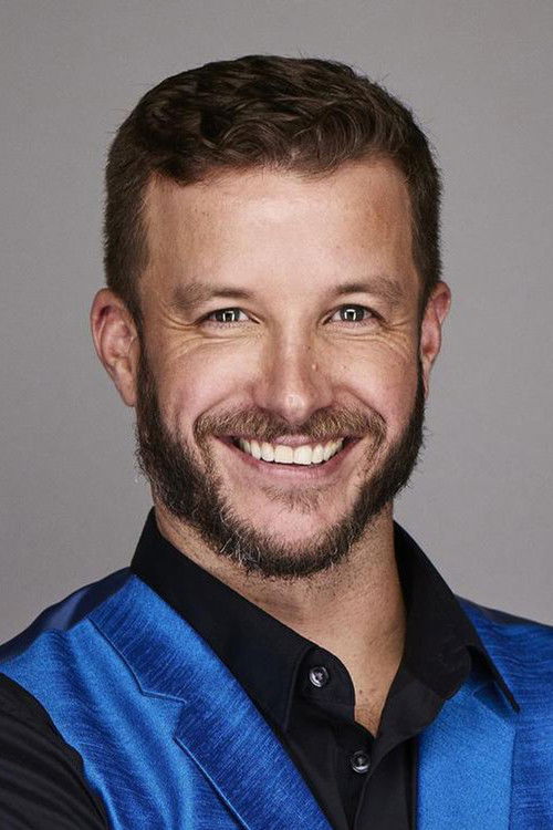 Luke Jacobz as Patrick Brewer