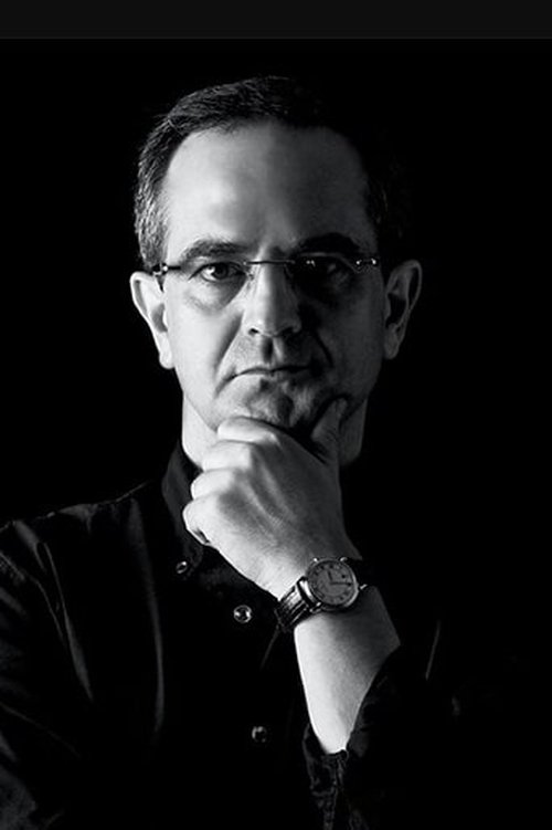 Henrique Manuel Pereira as Narração