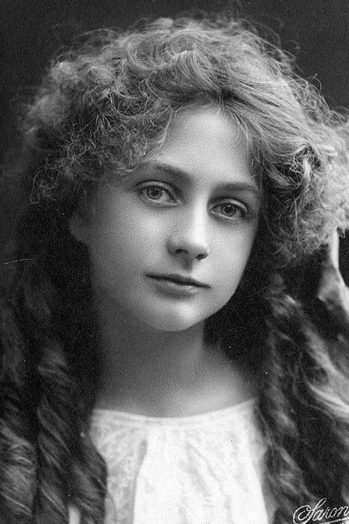 Claire Mersereau as Lyda Desmond