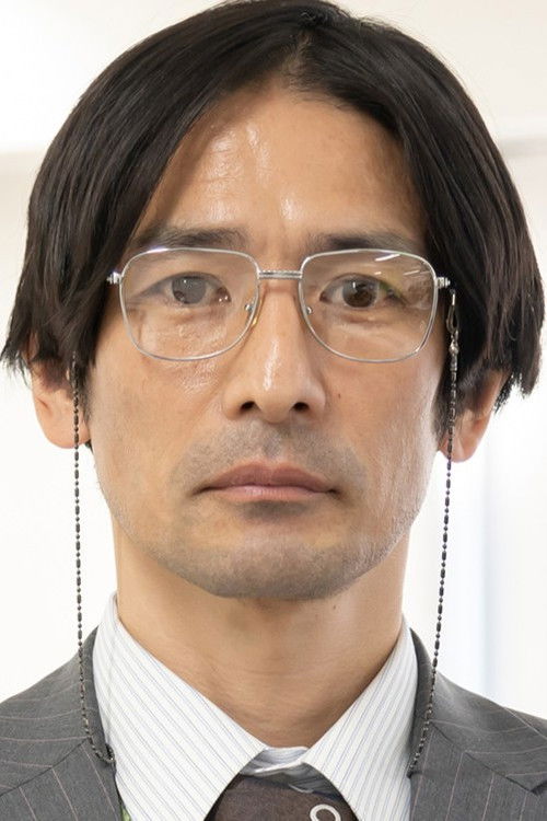 Sou Yamanaka as Hayato's Boss