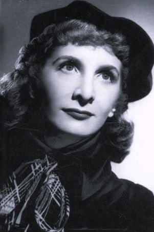 Jacqueline Morane as Alberte