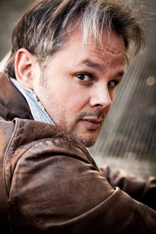 Marco Hofschneider as M'Ling